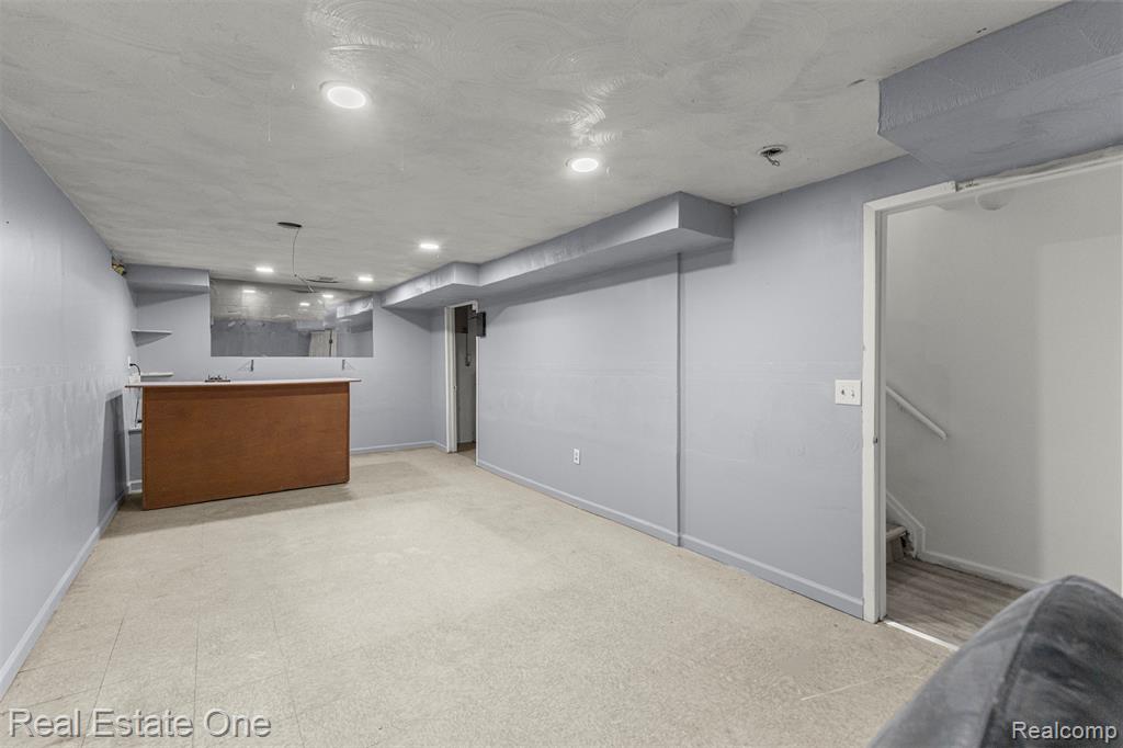7985 Faircrest Drive, Ypsilanti, MI 48197 — Photo 39