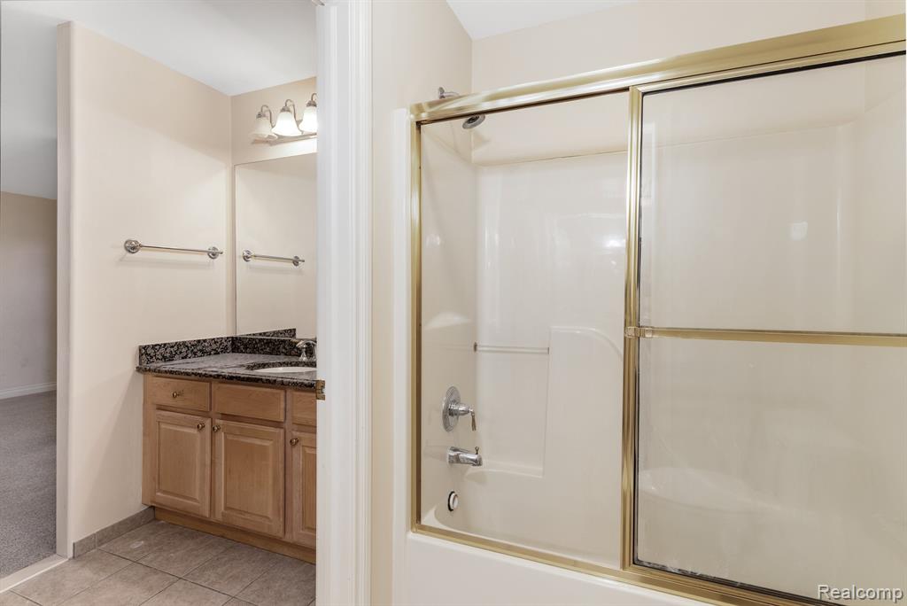122 Sand Bar Lane, Detroit, MI 48214 — Photo 52