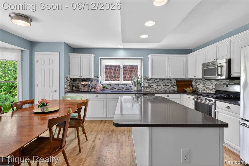 760 Caribou Court, Rochester, MI 48307 — Photo 16