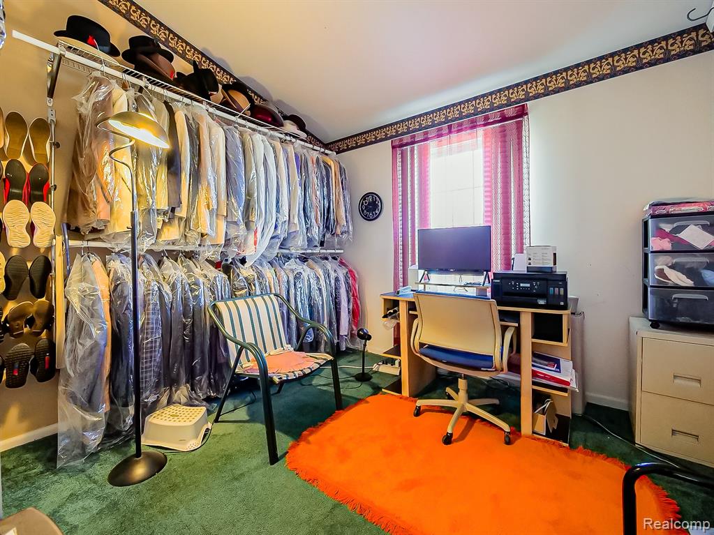 7594 Bay Tree Drive, Ypsilanti, MI 48197 — Photo 17