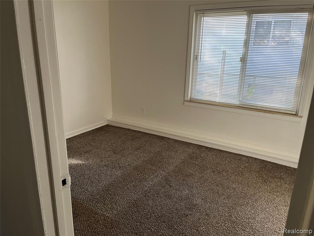 5868 N Linville Street, Westland, MI — Photo 15