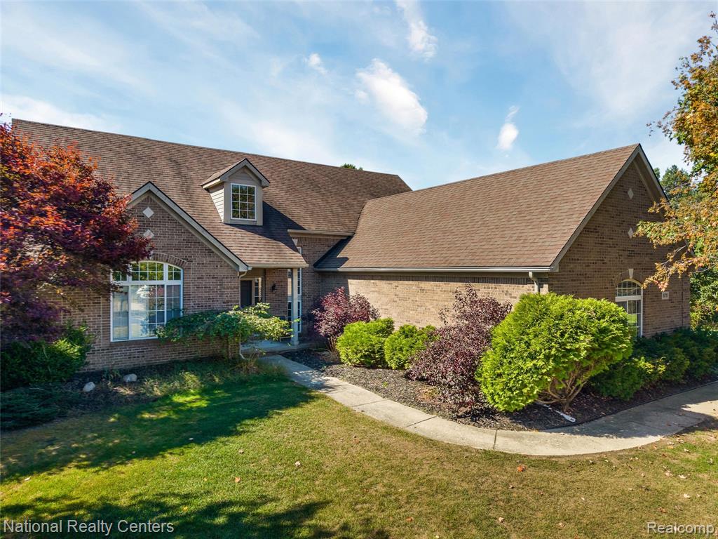 678 Joshua Drive, Highland, MI 48356 — Photo 50