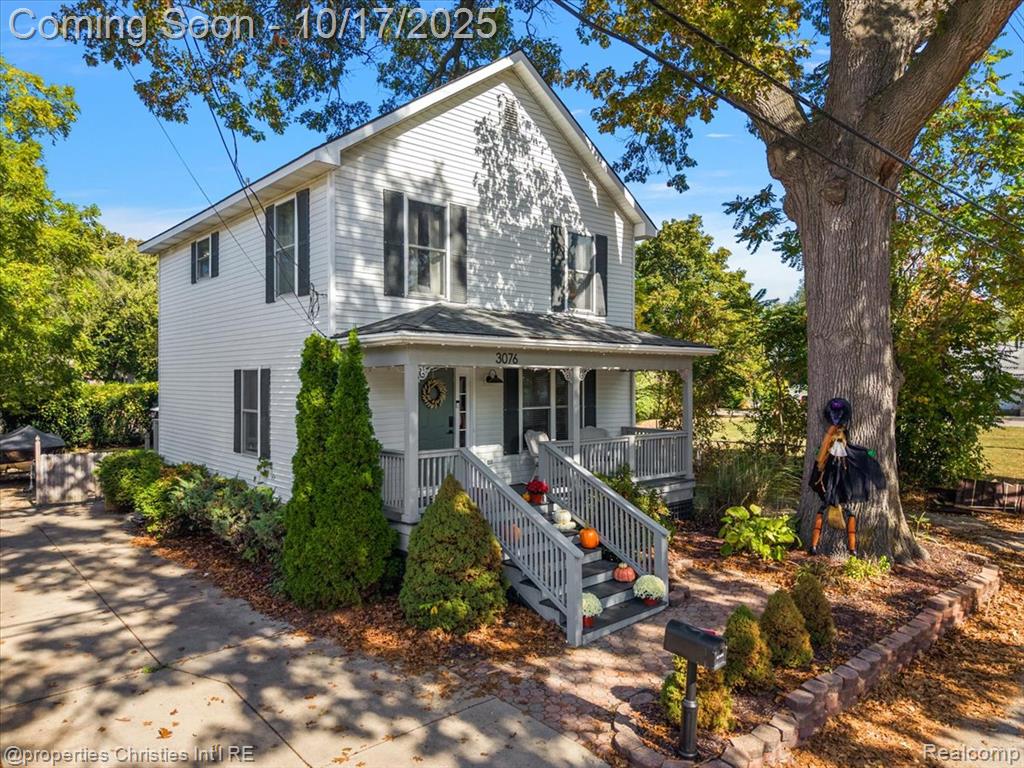 3076 Pridham Street, Keego Harbor, MI 48320 — Photo 3