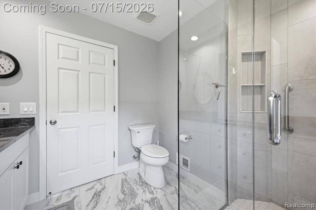4638 Fox Chase Drive, White Lake, MI 48383 — Photo 24
