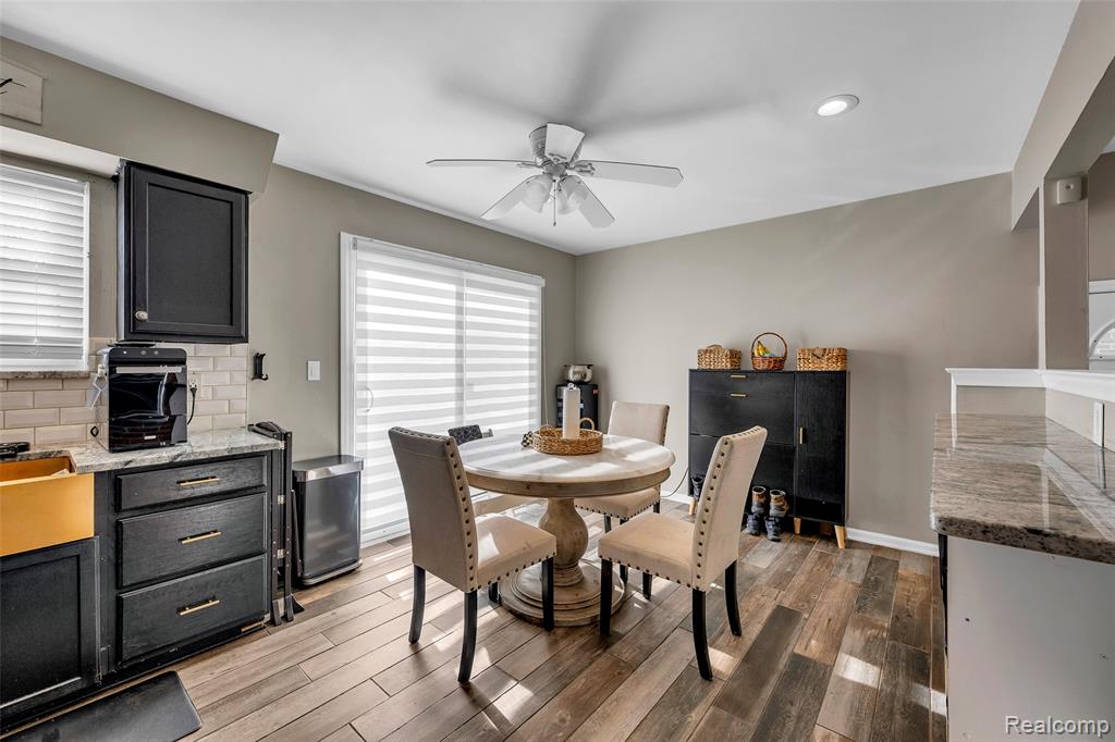 6120 Kinloch Street, Dearborn Heights, MI 48127 — Photo 10