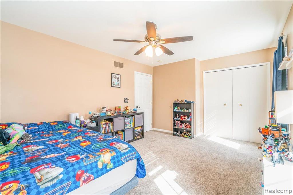 42936 N CUMBERLAND Drive, Belleville, MI 48111 — Photo 27
