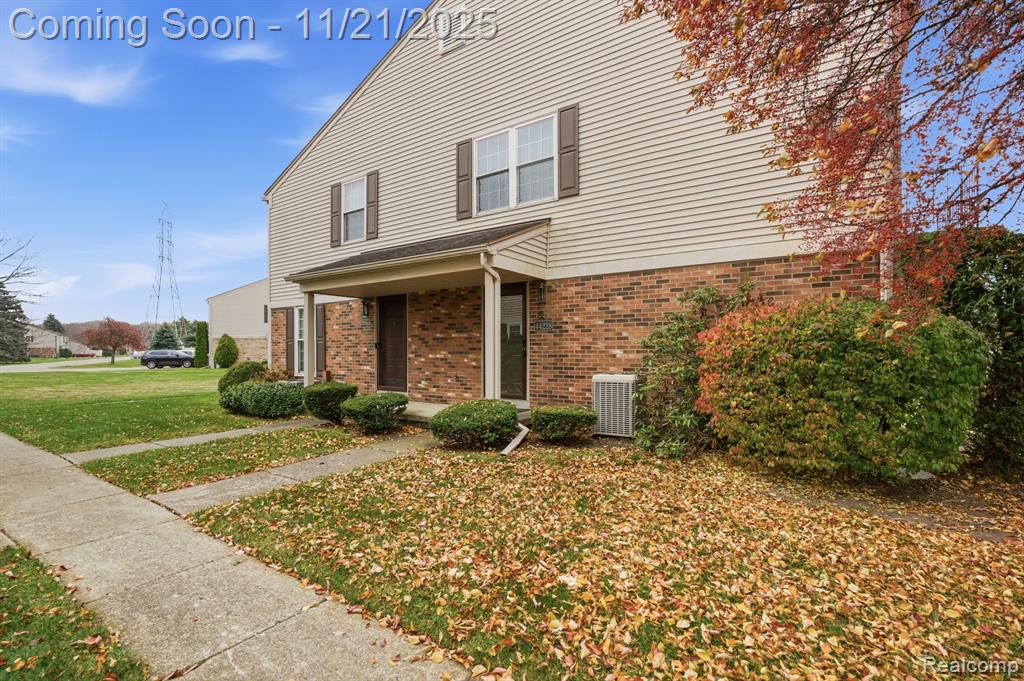 44228 Providence Drive, Clinton Twp, MI 48038 — Photo 3