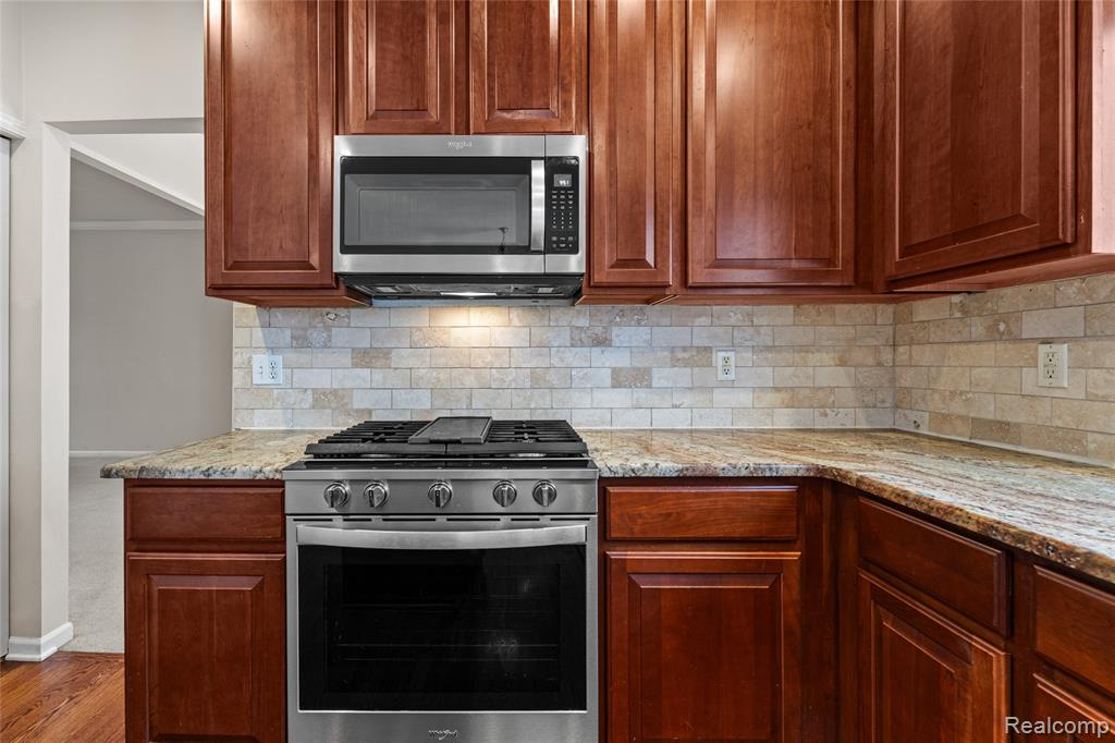 3904 KAELEAF Road, Lake Orion, MI — Photo 18