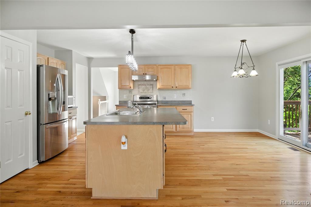 43011 Brookstone Drive, Novi, MI 48377 — Photo 24