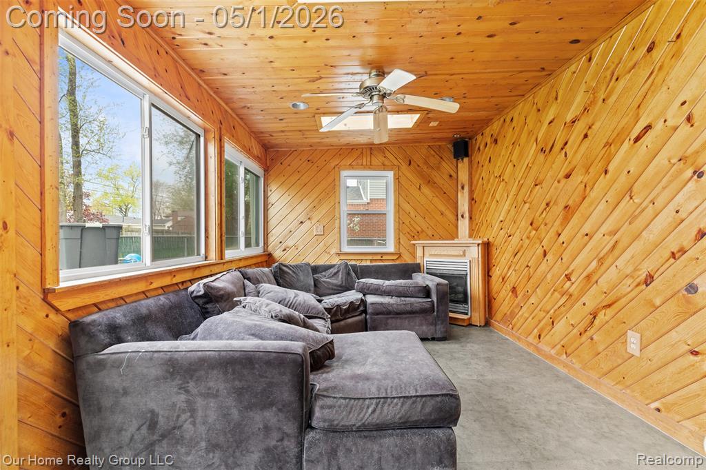 36801 Barr Street, Clinton Twp, MI 48035 — Photo 15