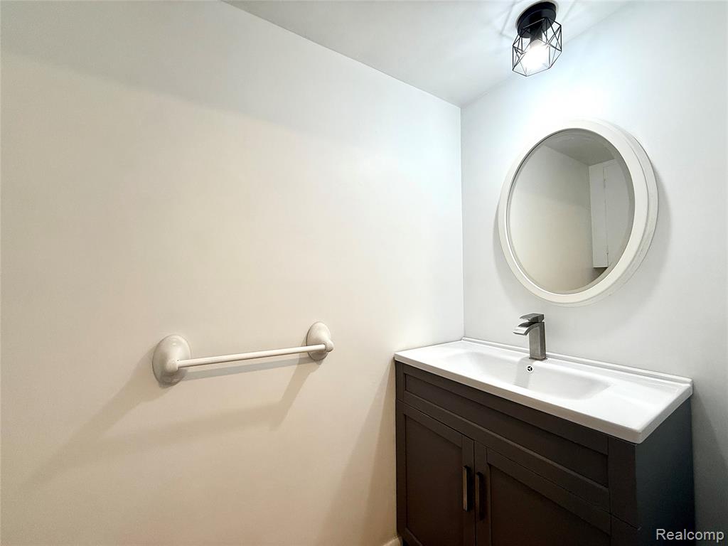 5314 Breeze Hill Place, 46, Troy, MI 48098 — Photo 16