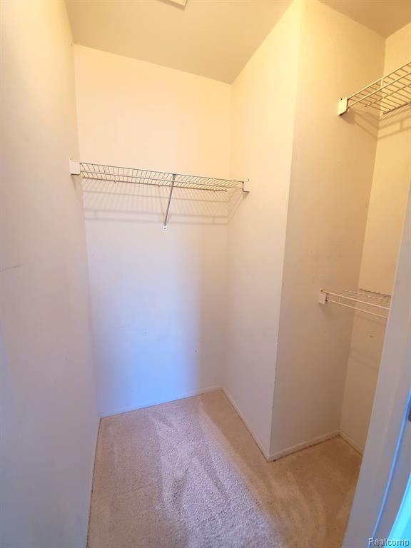 30346 NANTUCKET Drive, Farmington Hills, MI 48336 — Photo 18