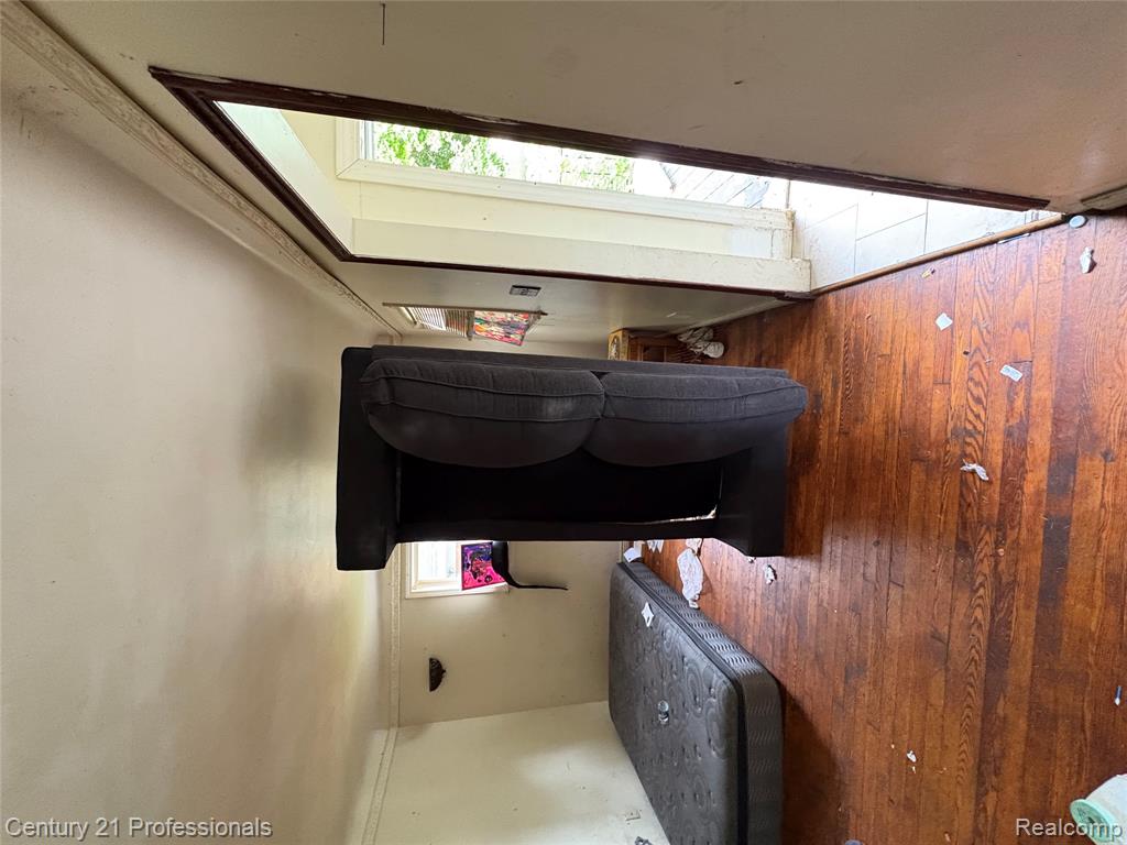 19431 Lyndon Street, Detroit, MI 48223 — Photo 9