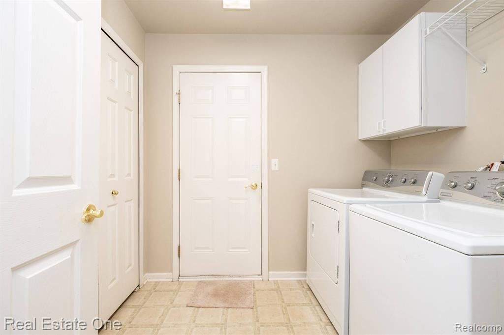 8113 SUTTON Court, White Lake, MI — Photo 19