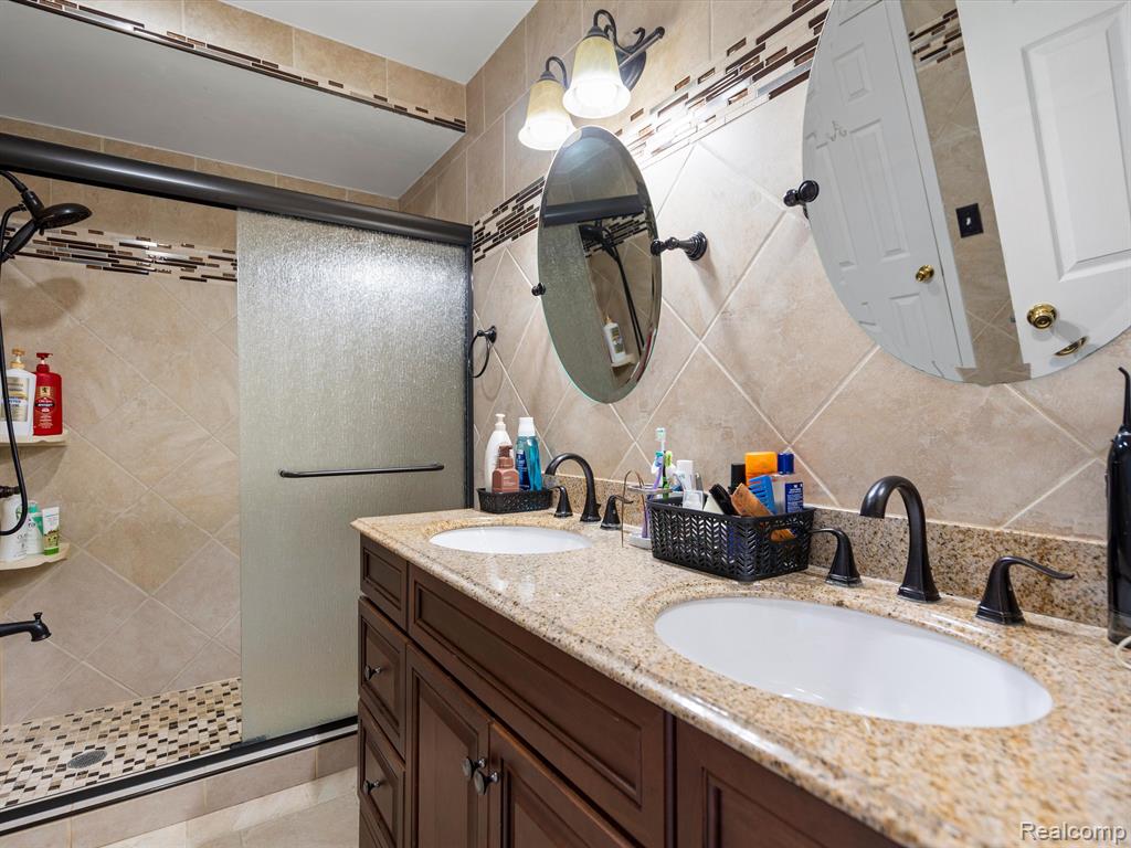 7323 S KINGSTON, Westland, MI — Photo 19