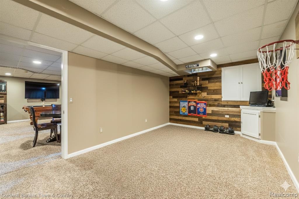 47740 Royal Pointe Drive, Canton, MI 48187 — Photo 42