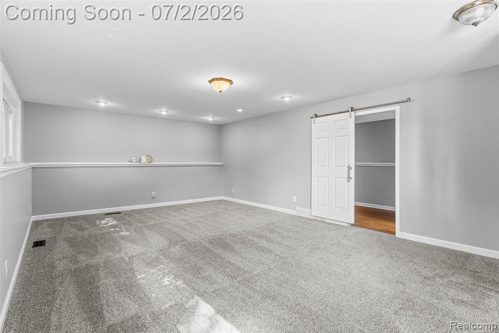 305 East Road, Holly, MI 48442 — Photo 22