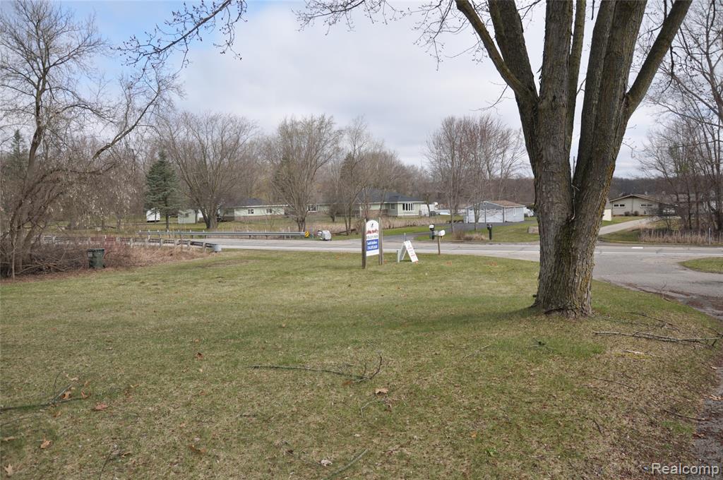 4670 E M 36, Pinckney, MI 48169 — Photo 3