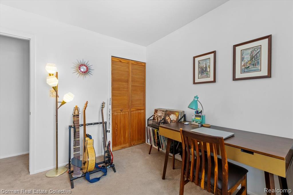 5165 Eagle Lake Drive, Waterford, MI 48329 — Photo 14