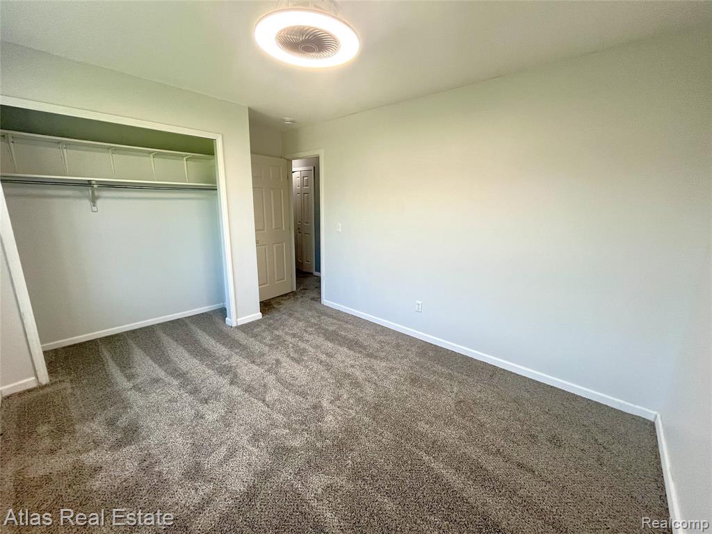 11193 Linda Kay, Goodrich Vlg, MI — Photo 31