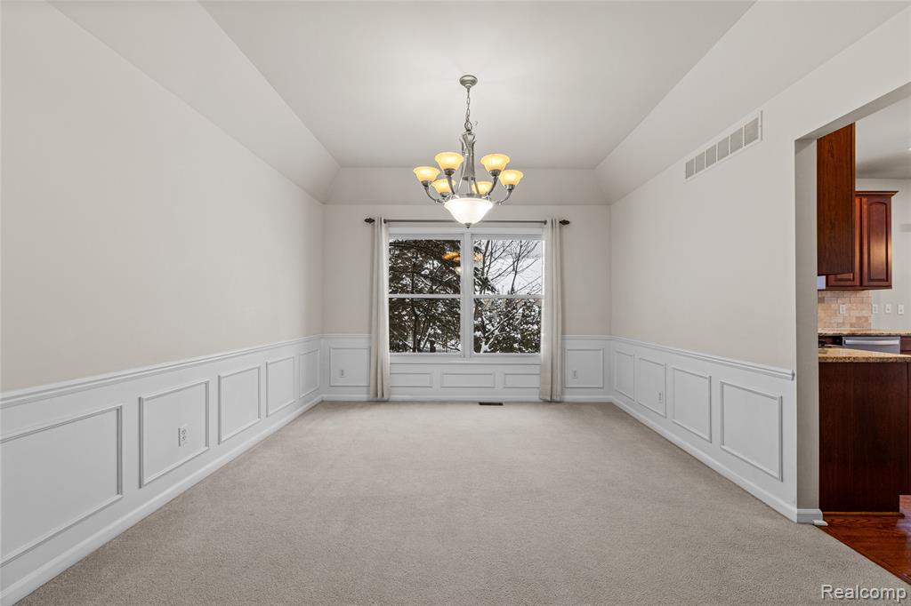 3904 KAELEAF Road, Lake Orion, MI — Photo 14