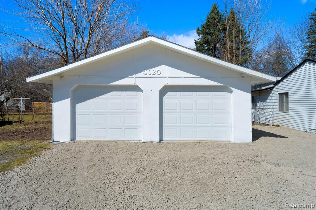 4620 INDEPENDENCE Drive, Clarkston, MI — Photo 43