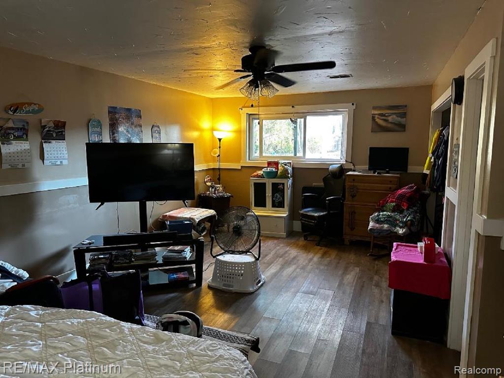 7020 E Carpenter Road, Davison, MI 48423 — Photo 8