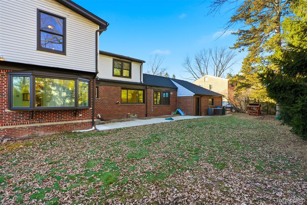 601 S Lafayette Street, Dearborn, MI 48124 — Photo 38