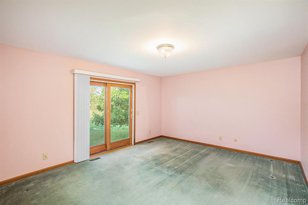 5489 Cade Road, Imlay City, MI 48444 — Photo 12