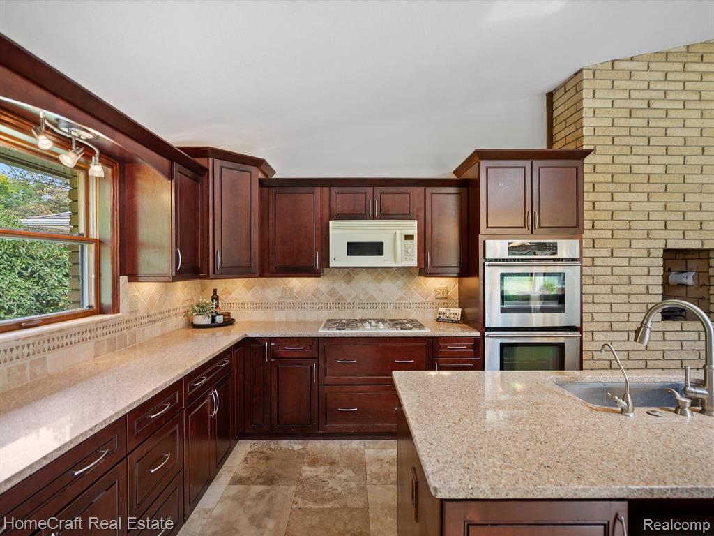 10050 JOSLIN LAKE Road, Gregory, MI 48137 — Photo 20