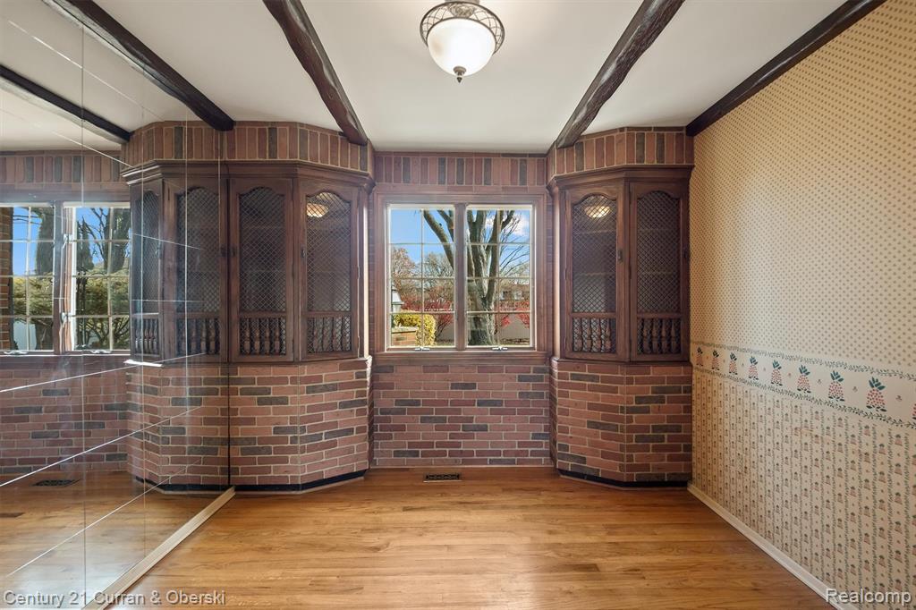 19419 Coachwood Road, Riverview, MI 48193 — Photo 11
