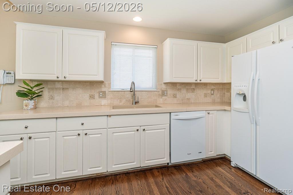 1110 Churchill Circle, Rochester, MI 48307 — Photo 17