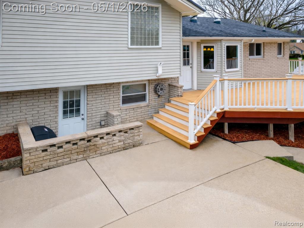 771 Edgewood Drive, Rochester, MI 48306 — Photo 33