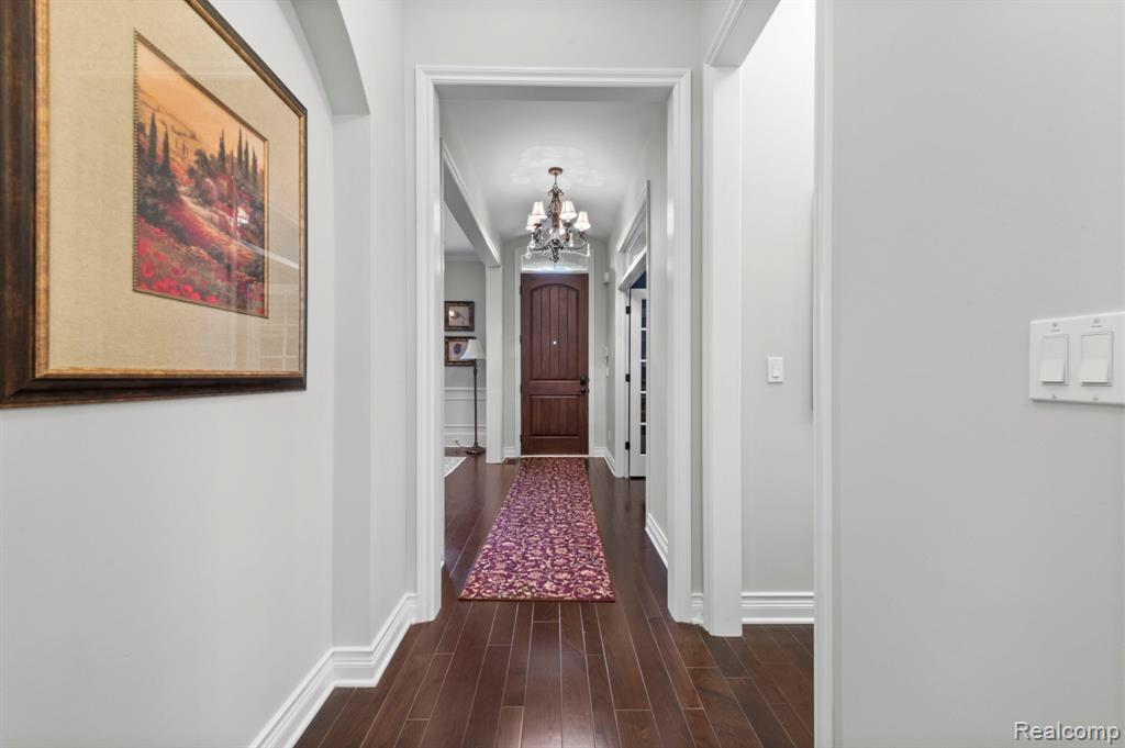 56555 Hartley Drive W, Shelby Twp, MI 48316 — Photo 12