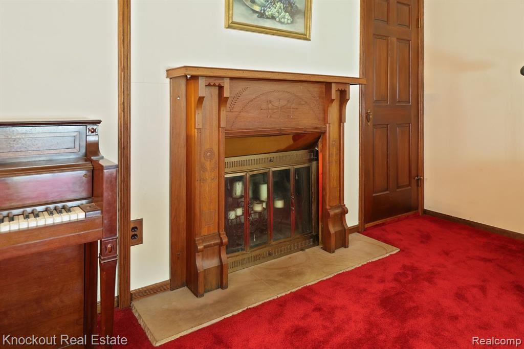 858 Zehnder Drive, Frankenmuth, MI 48734 — Photo 8