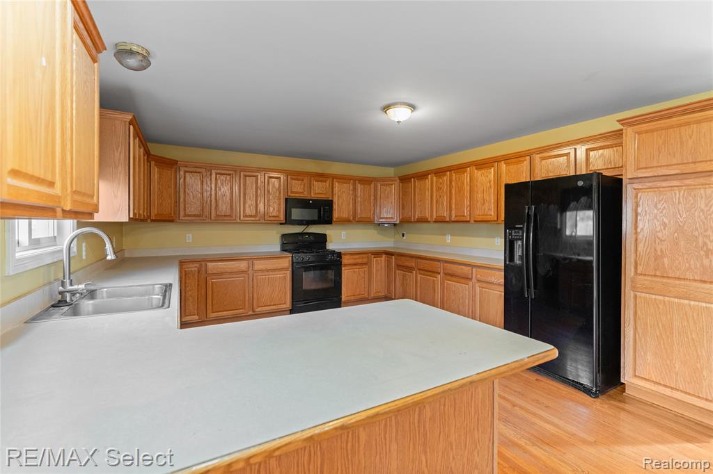 3948 Stoney Ridge Drive, Fort Gratiot, MI 48059 — Photo 21