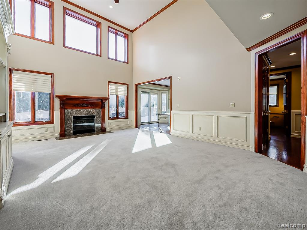 7364 Essex Drive, West Bloomfield, MI — Photo 28