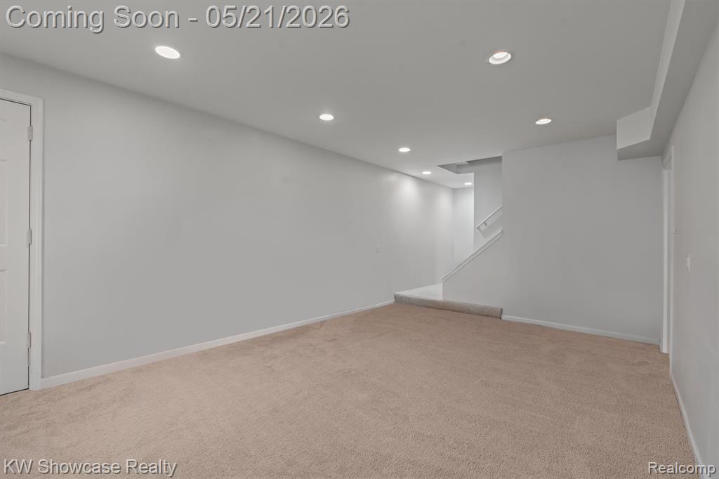 9650 Montgold Avenue, White Lake, MI — Photo 33