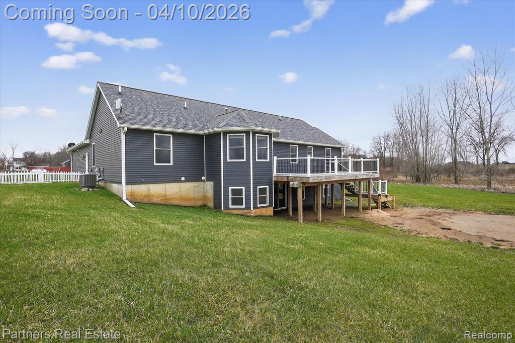 9148 Eva Lane, Fowlerville, MI 48836 — Photo 54