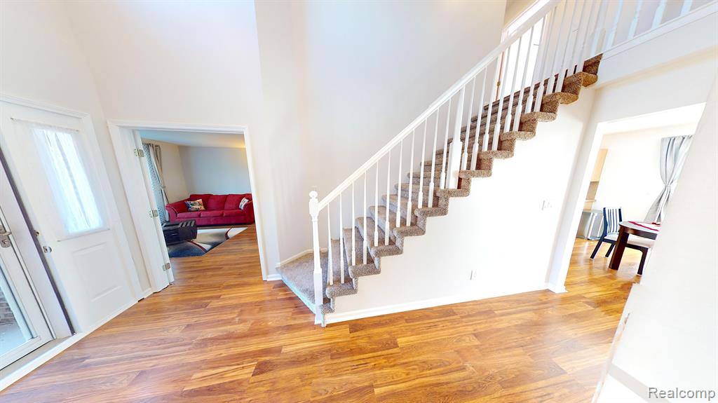 7724 PIONEER Drive, Ypsilanti, MI 48197 — Photo 7