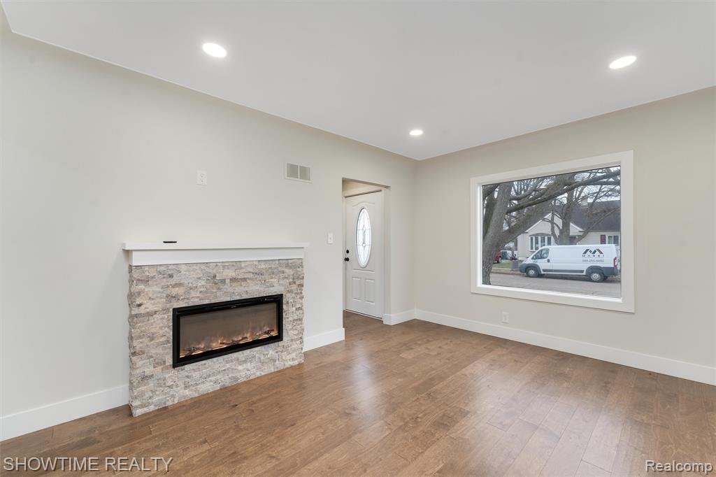769 Coolidge Avenue, Clawson, MI — Photo 3
