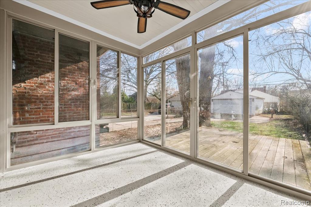 4323 Kensington Avenue, Detroit, MI 48224 — Photo 36