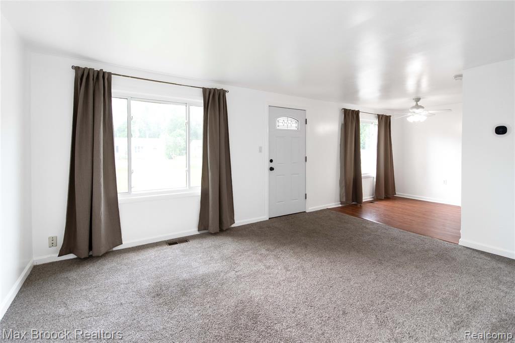 6479 Webb Drive, Flint, MI 48506 — Photo 5