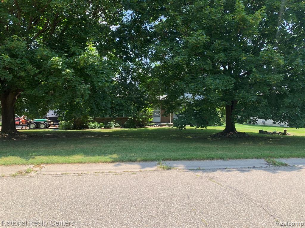28776 Danvers Court, South Lyon, MI 48178 — Photo 2