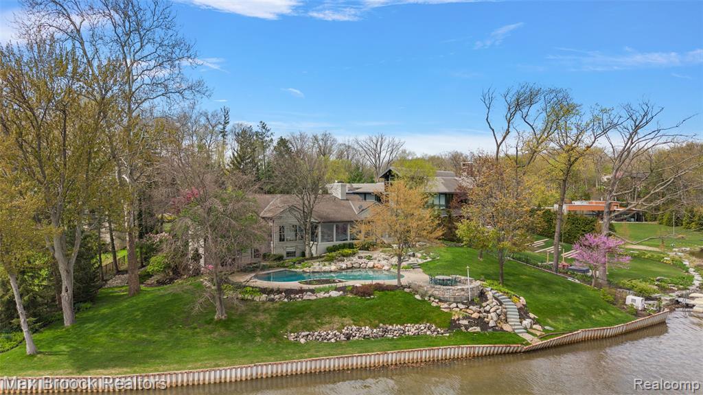 3945 Kirkland Court, Bloomfield Hills, MI 48302 — Photo 41