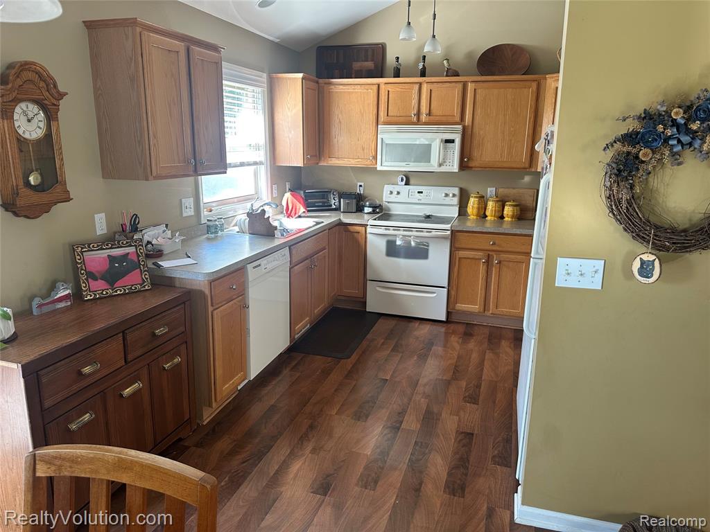 1902 William Imlay Drive, Imlay City, MI 48444 — Photo 14