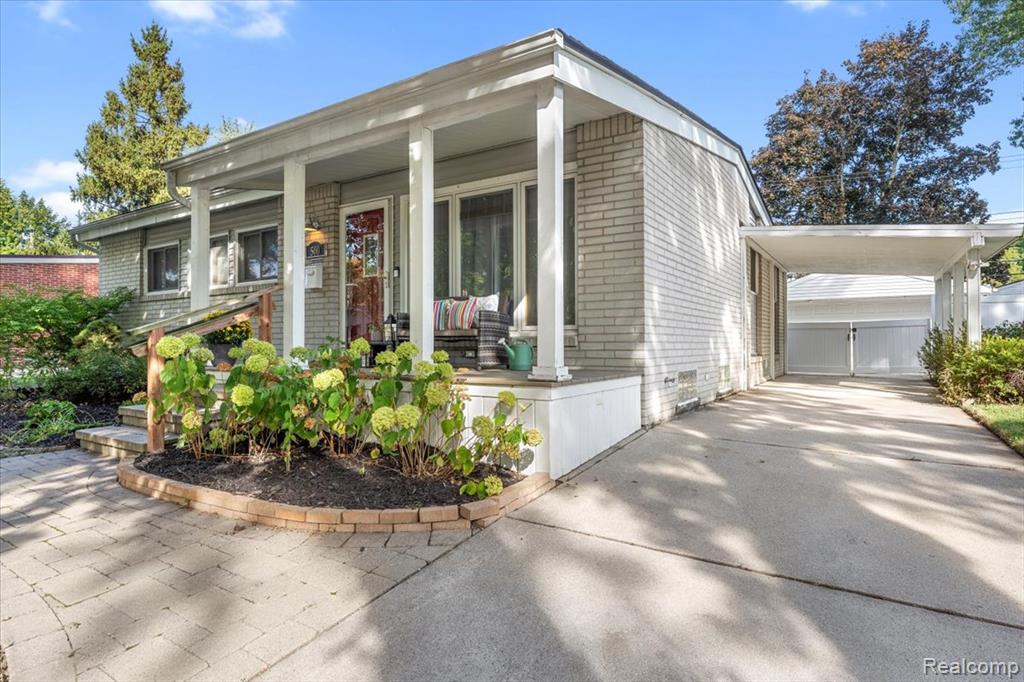 500 Provincetown Lane, Plymouth, MI 48170 — Photo 2