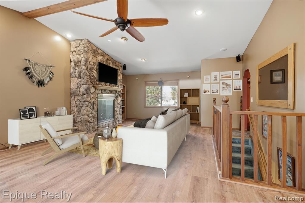 3813 Watuga Street, Commerce Twp, MI 48390 — Photo 4
