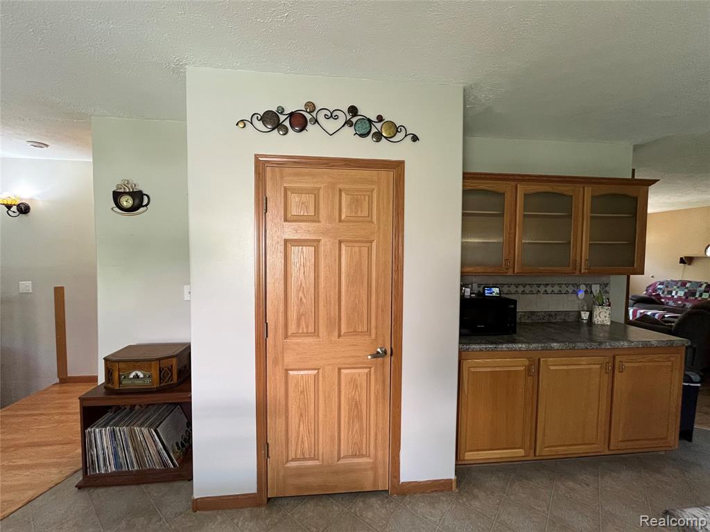 28524 Elwell Road, Belleville, MI 48111 — Photo 51