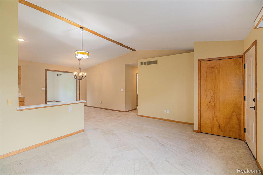 5511 Wakefield Road, Grand Blanc, MI 48439 — Photo 5